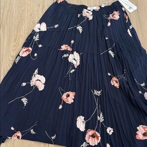 Vince Navy Pleated Midi Skirt with Pink & Coral Floral
